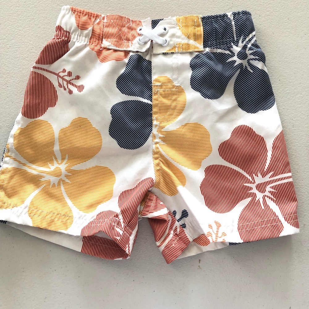Circo Boys Swim Trunks Size 18M